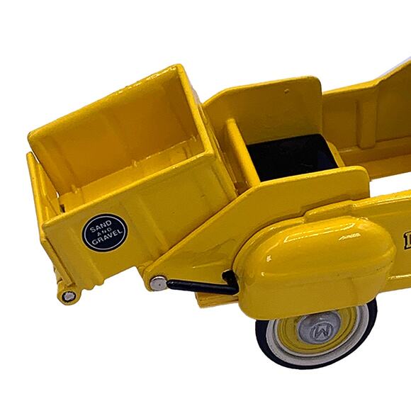 1997 Hallmark Keepsake Kiddie Car Classics Murray Dump Truck Christmas Ornament - Picture 9 of 10